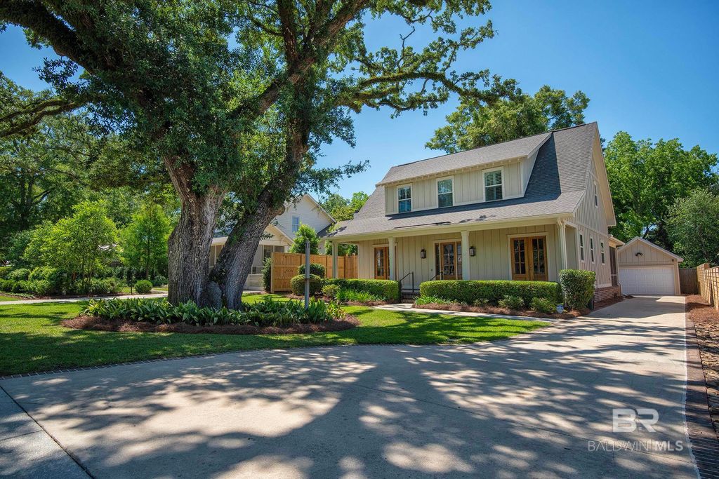 166 White Avenue, Fairhope, AL 36532