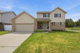 15770 E 14 Mile Road, Fraser, MI 48026