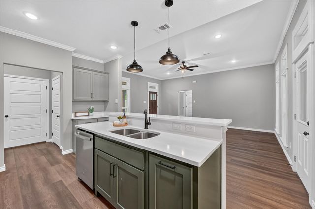 115 Hill Shadow Lane, Whitney, TX 76692