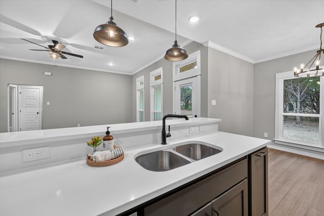 115 Hill Shadow Lane, Whitney, TX 76692