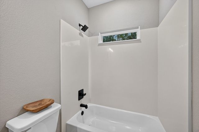 115 Hill Shadow Lane, Whitney, TX 76692