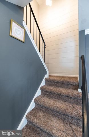 54 IVY CT, Quakertown, PA 18951