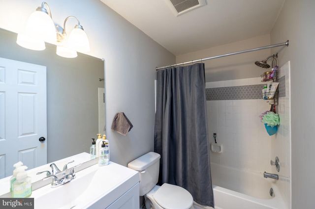 54 IVY CT, Quakertown, PA 18951