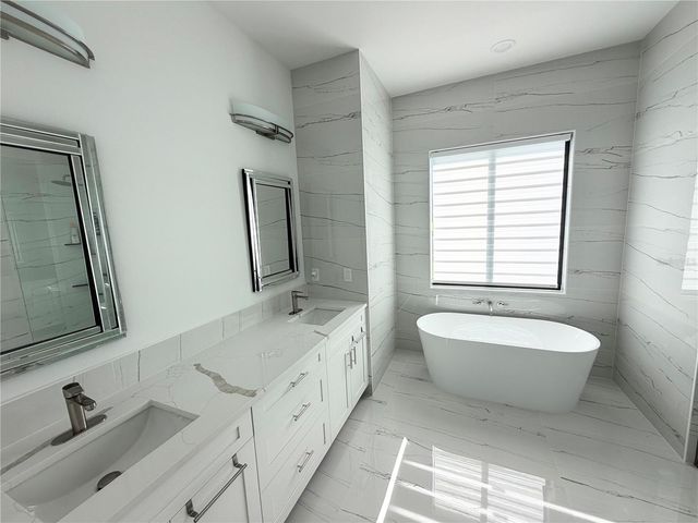 10 MATE DRIVE, Placida, FL 33946