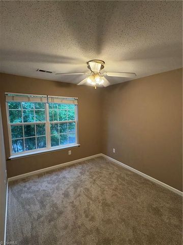 41 Tannenbaum Circle, Greensboro, NC 27410