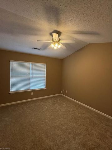 41 Tannenbaum Circle, Greensboro, NC 27410