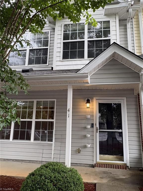 41 Tannenbaum Circle, Greensboro, NC 27410