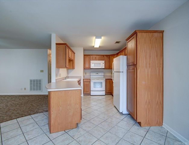 208 Southridge C-3, Hot Springs, AR 71913