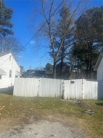 312 Fuller ST, Suffolk, VA 23434