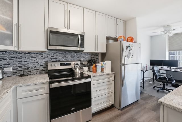 5757 N Sheridan Road 20D, Chicago, IL 60660
