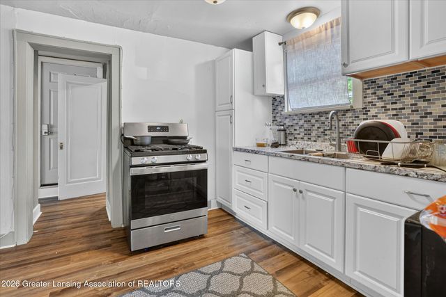 305 W Elm Street, Mason, MI 48854