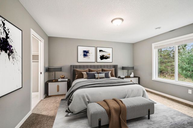 911 Gable Street, Taylors Falls, MN 55084