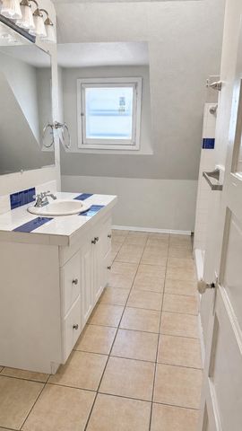 943 E Ermina Ave, Spokane, WA 99207