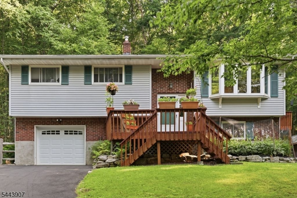 78 River Rd, Mount Olive Twp., NJ 07836 — exterior