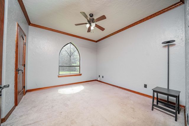 4721 Bobwhite Rd, Gilmer, TX 75645