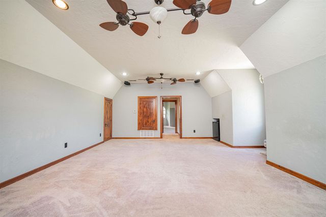 4721 Bobwhite Rd, Gilmer, TX 75645