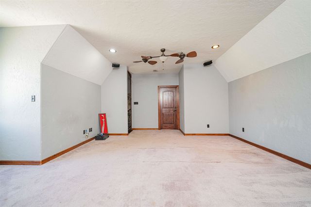 4721 Bobwhite Rd, Gilmer, TX 75645