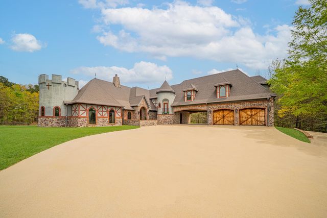 4721 Bobwhite Rd, Gilmer, TX 75645