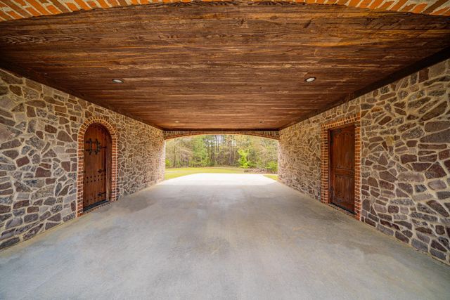4721 Bobwhite Rd, Gilmer, TX 75645