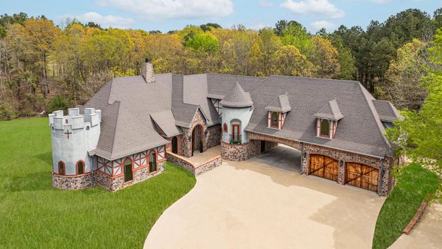 4721 Bobwhite Rd, Gilmer, TX 75645