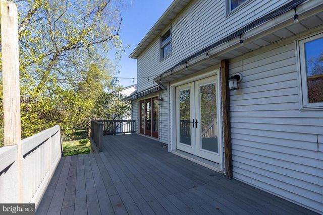 1077 FIDDLERS ROAD, Chambersburg, PA 17202