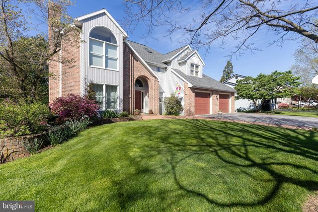 1077 FIDDLERS ROAD, Chambersburg, PA 17202