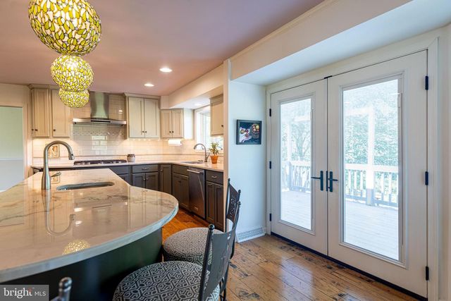 1077 FIDDLERS ROAD, Chambersburg, PA 17202
