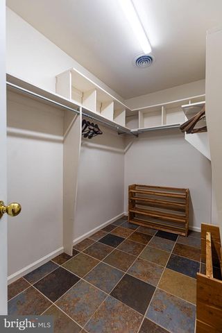 1077 FIDDLERS ROAD, Chambersburg, PA 17202