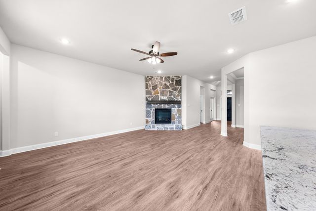 2921 Goldeneye Lane, Greenville, TX 75402