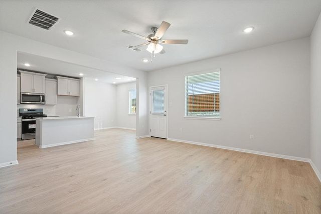 185 Young ST, Buda, TX 78610