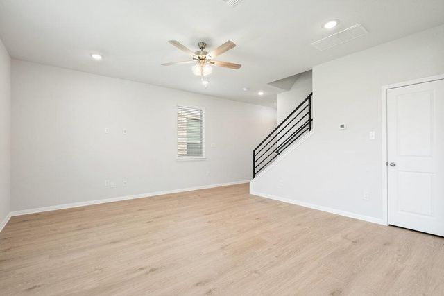 185 Young ST, Buda, TX 78610