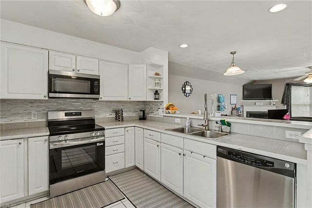 8550 Tidewater Dr Apt A1, Norfolk, VA 23503