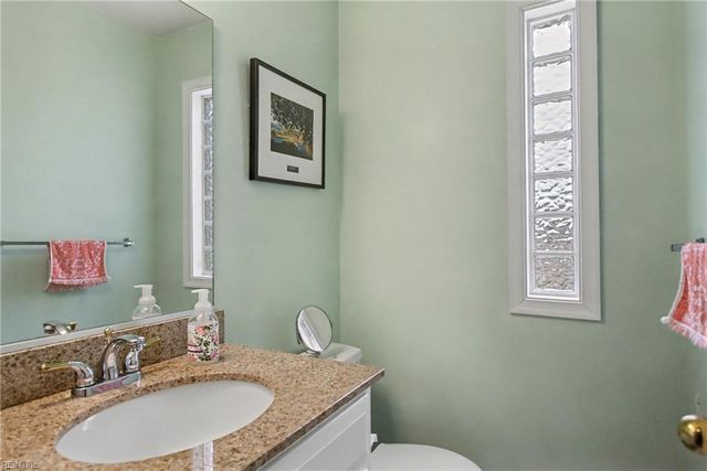 8550 Tidewater Dr Apt A1, Norfolk, VA 23503