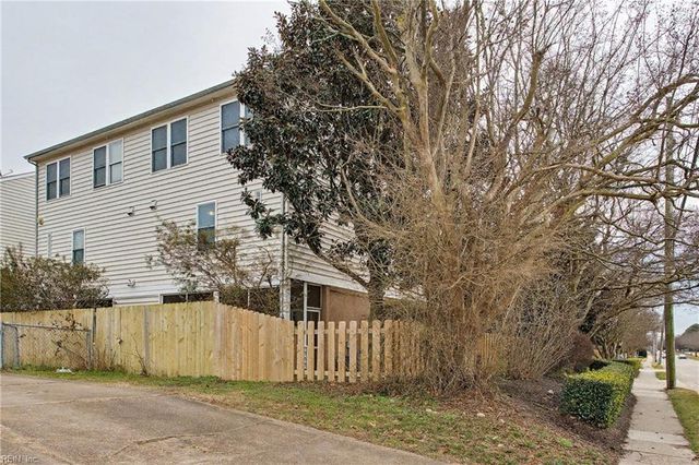 8550 Tidewater Dr Apt A1, Norfolk, VA 23503