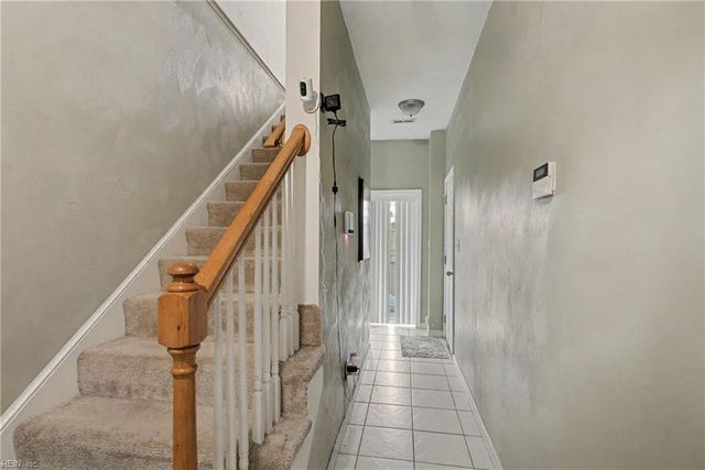 8550 Tidewater Dr Apt A1, Norfolk, VA 23503