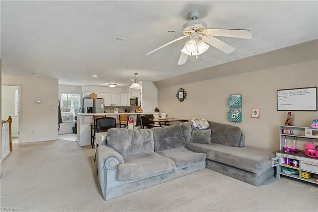 8550 Tidewater Dr Apt A1, Norfolk, VA 23503