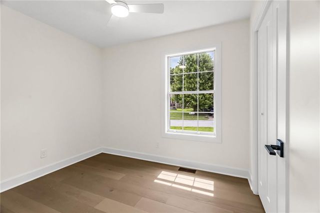 701 Horseshoe Drive, Pleasant Hill, MO 64080