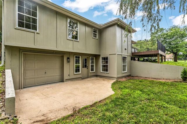 701 Horseshoe Drive, Pleasant Hill, MO 64080