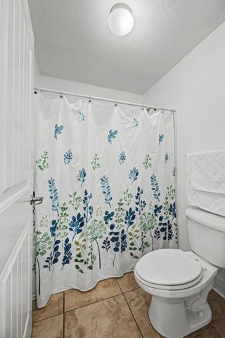 2395 Barberee Drive, Crestview, FL 32536