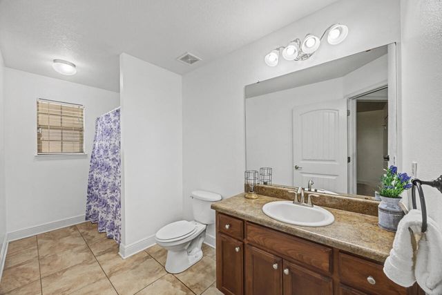 2395 Barberee Drive, Crestview, FL 32536