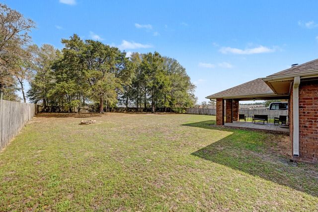 2395 Barberee Drive, Crestview, FL 32536