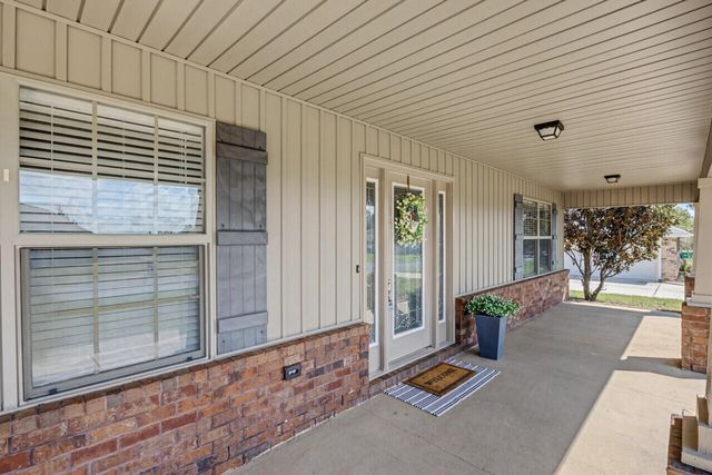 2395 Barberee Drive, Crestview, FL 32536