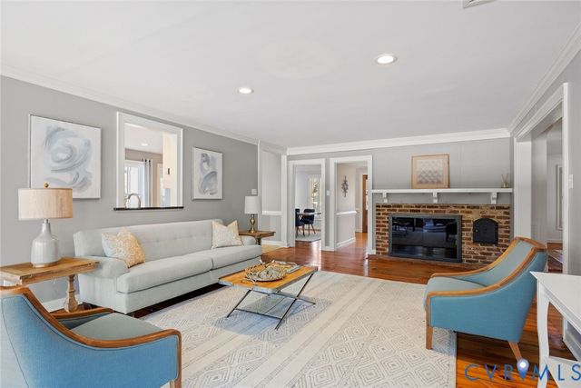 9804 Kingsbridge Rd, Henrico, VA 23238