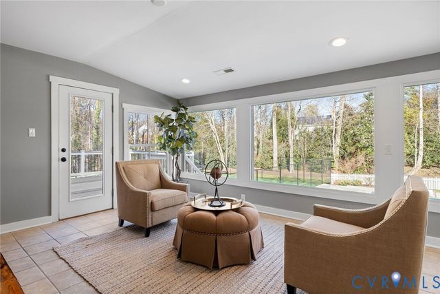 9804 Kingsbridge Rd, Henrico, VA 23238