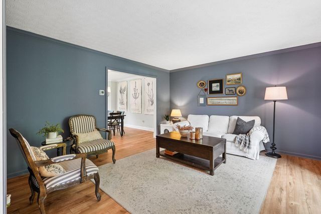 8888 Chateau Drive NW, Pickerington, OH 43147
