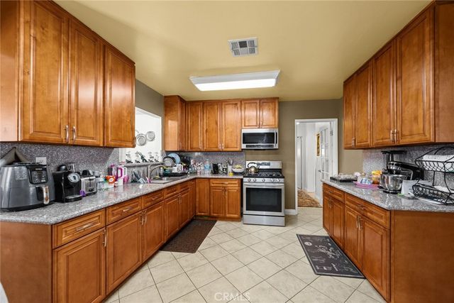 334 E Juanita Avenue, San Dimas, CA 91773