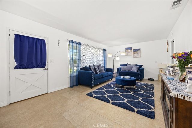 334 E Juanita Avenue, San Dimas, CA 91773