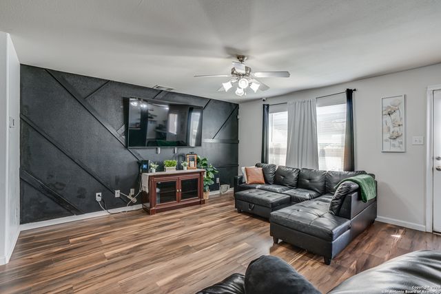 5619 RED CYN, San Antonio, TX 78252