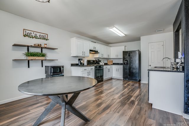 5619 RED CYN, San Antonio, TX 78252
