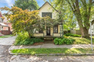100 Luton Avenue Se, City Of Grand Rapids, MI 49506